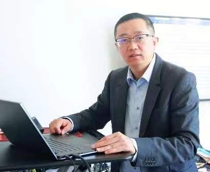 开云app网站创新论坛第一千三百九十一讲：从团簇的结构优化、逆向设计到团簇组装的能带调控