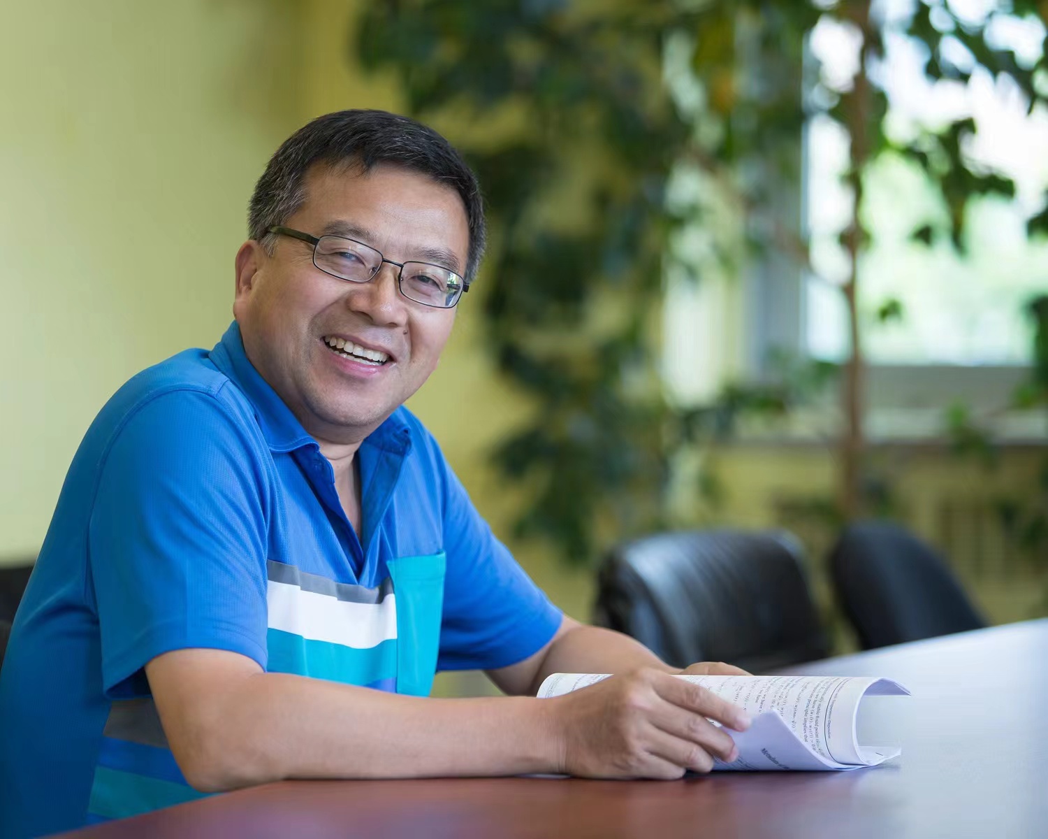 开云app网站创新论坛第一千六百九十讲：Existence, Uniqueness and Stability of Bistable Waves for Monotone Semiflows